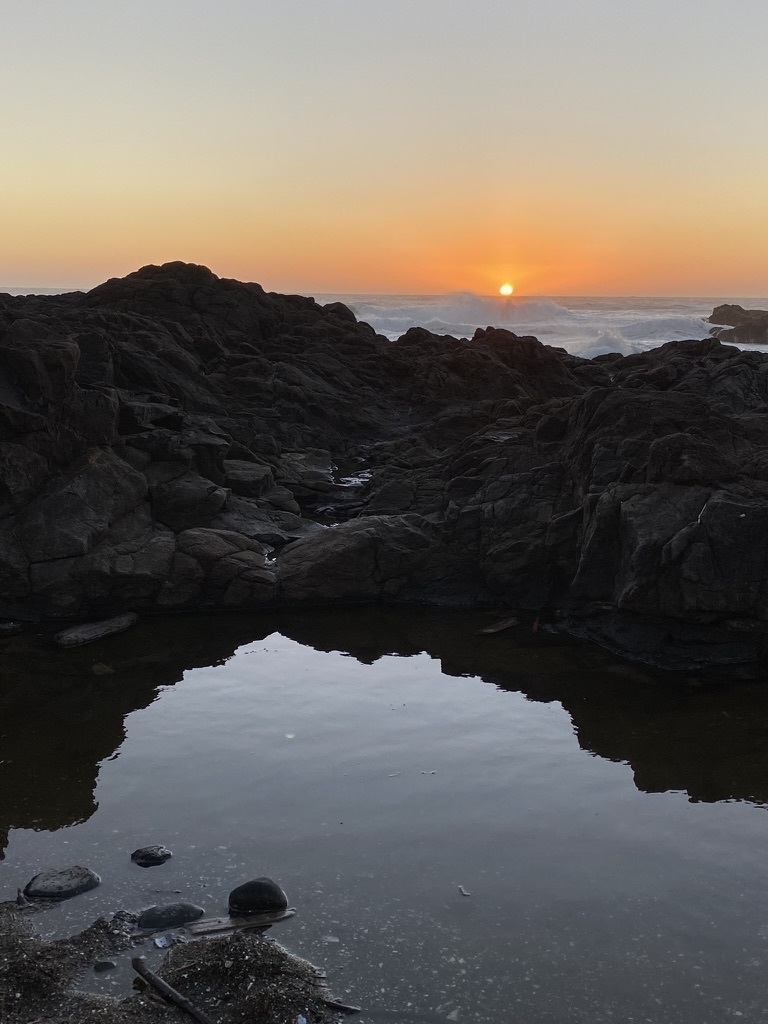 Photo of Sunset at Yachats, Oregon, September 7, 2022